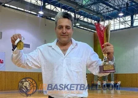 قهرمان ذوب آهن در جشن قهرمانی تیم بسکتبال سپاهان/علی خسروی
