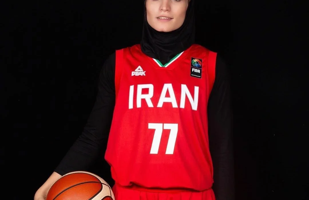 فائزه شهریاری